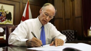 John Bentley Signs Carly's Law